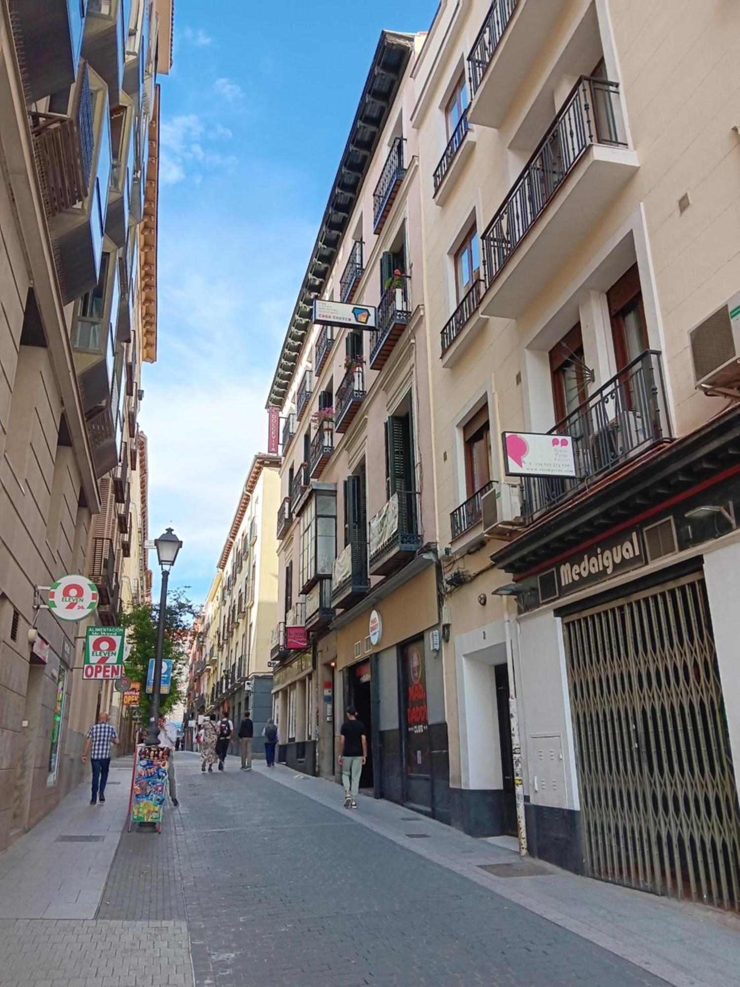 Hostal Casa Chueca Madrid Exterior foto
